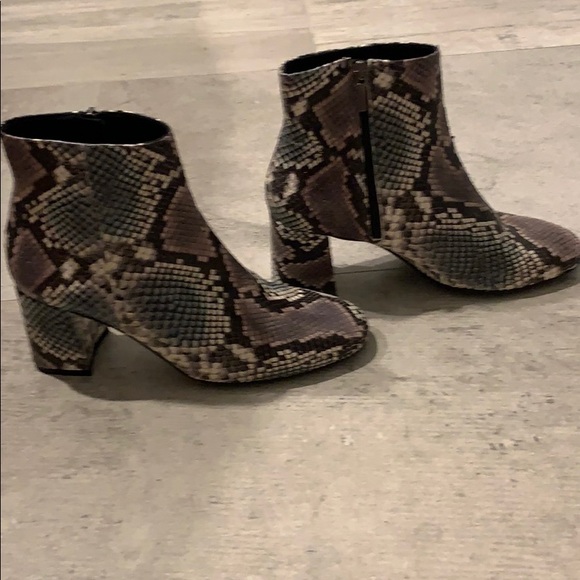 Shoes - Pedro Anton Crocodile feel zipper boots size 40